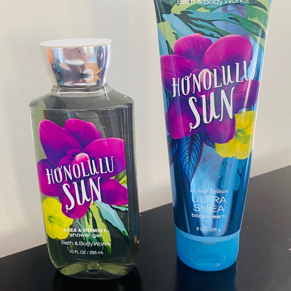 Bath and bodywork body lotion & shower gel combo